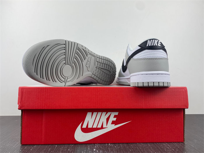 NK Dunk Low SE Lottery Pack Grey Fog DR9654-001