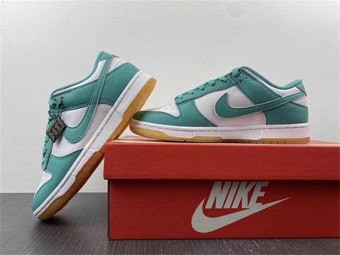 NK Dunk Low Teal Zeal DV2190-100