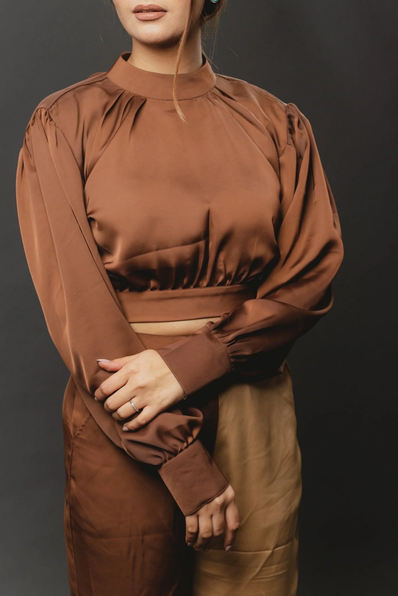 Cupid's Touch Knot Top In Walnut Brown
