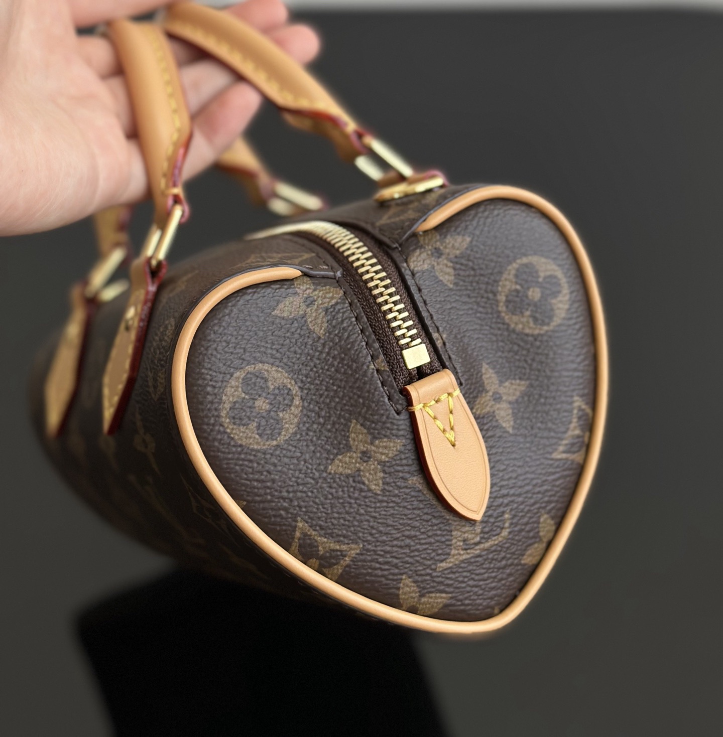 LV Nano Speedy M13226 10.5*11.5*18CM