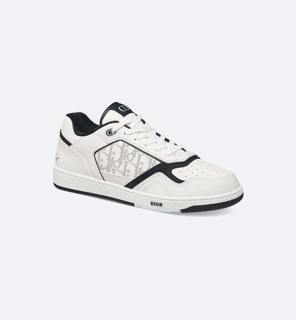 DR B27 Uptown Low-Top Sneaker
