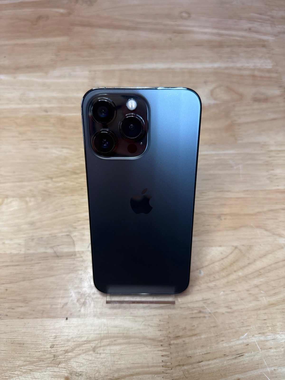 iPhone 13 Pro 9U57