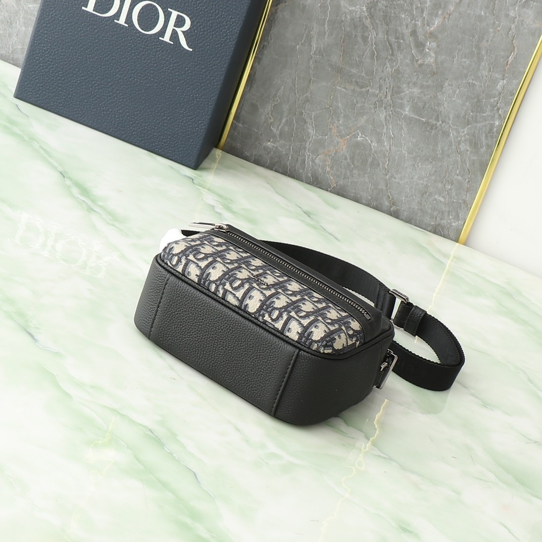 DR Messenger Bags 18.5x13.5x7cm