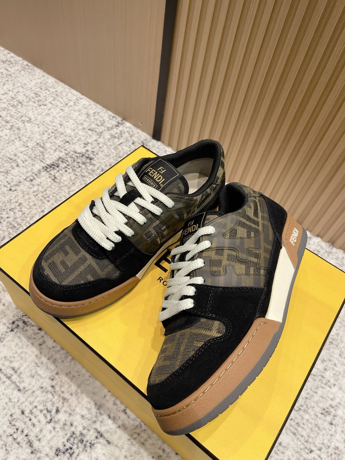 FEND Casual shoes