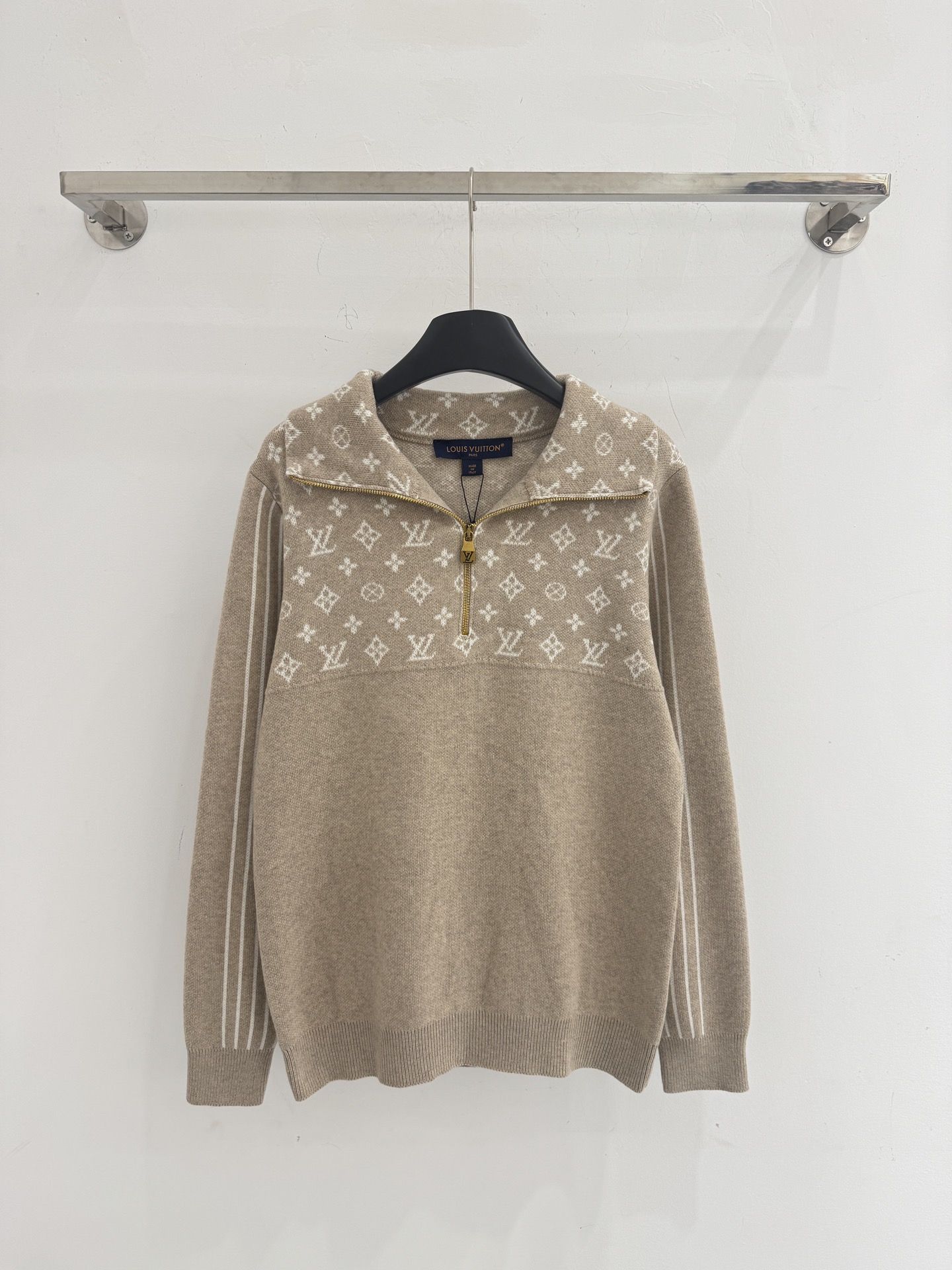 LV 25PF Sweater