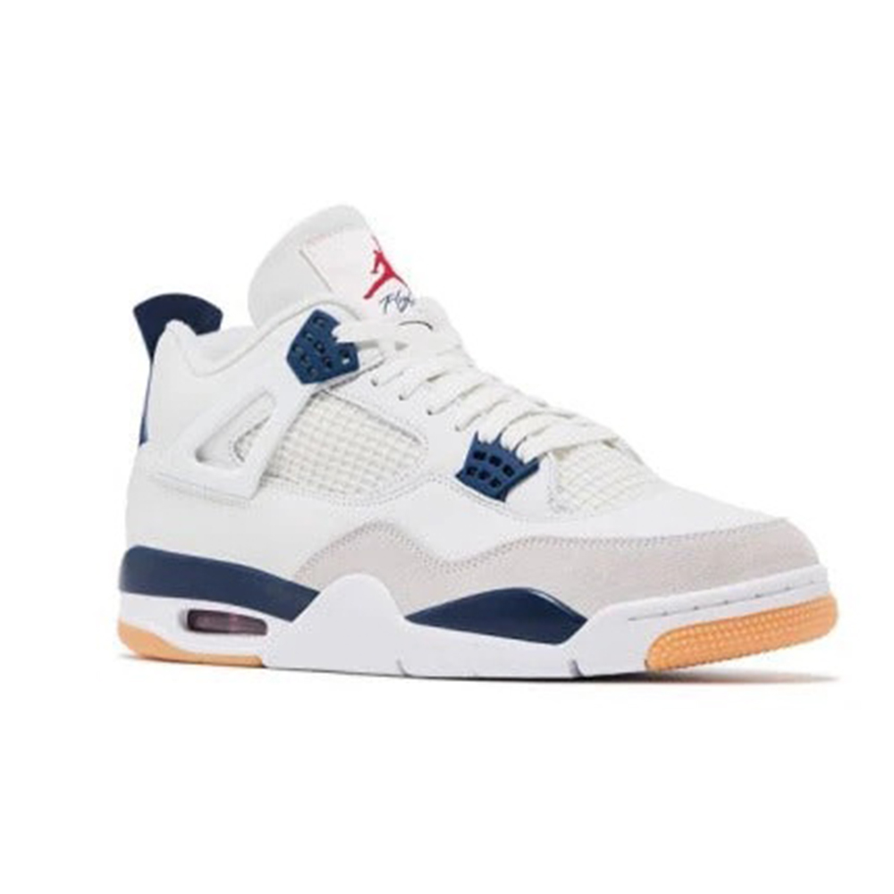 NK SB x Jordan 4 Retro SP ‘Navy’