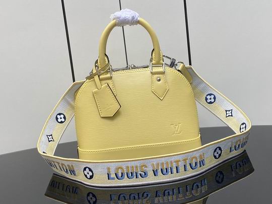 LV Bag 23.5x17.5zx11.5cm
