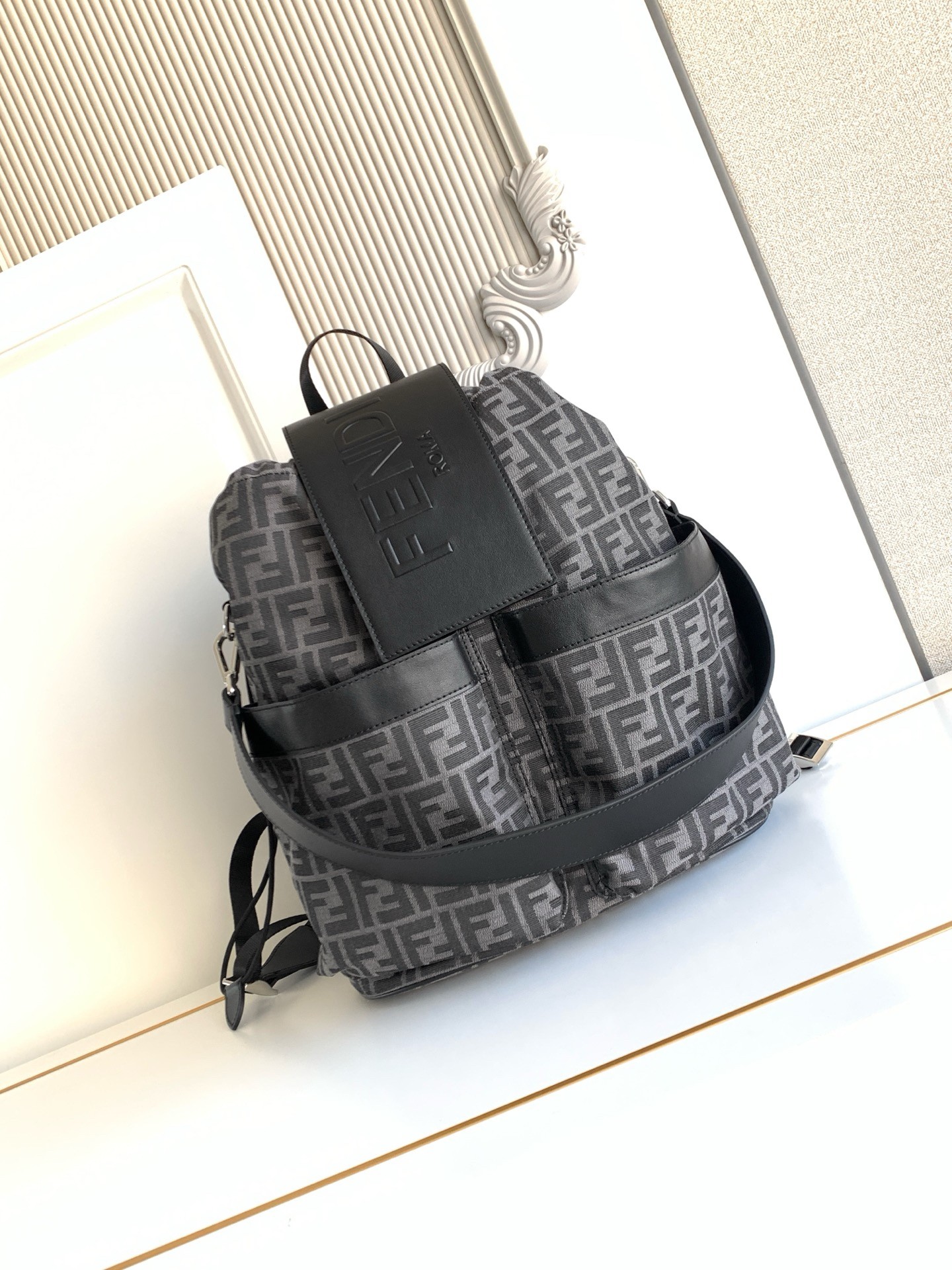 FD Backpack Size:41x31x16cm（Multiple colors）