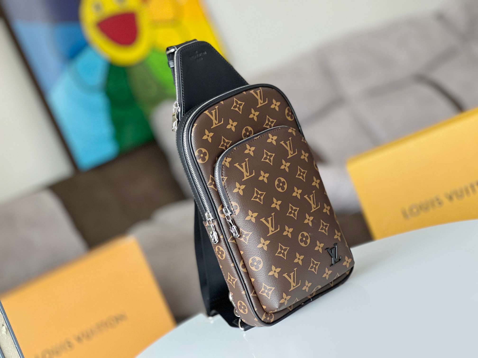 LV AVENUE NM Shoulder bag 20*31*7cm（Multiple colors）