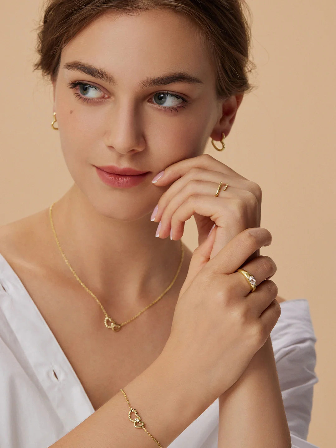 Rope Interlocking Heart Necklace