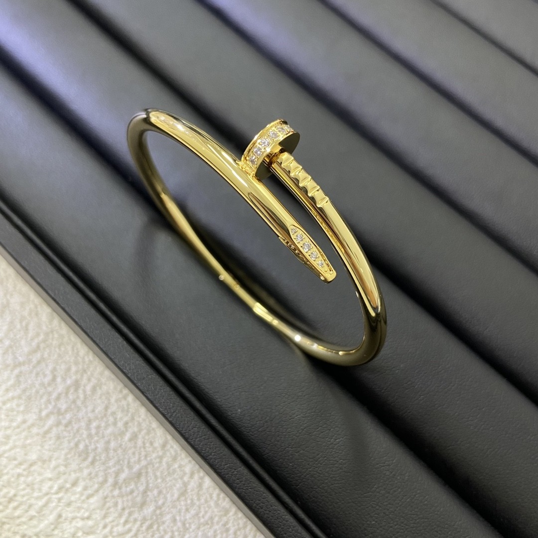 Carti Juste un Clou Bracelets（Multiple colors）