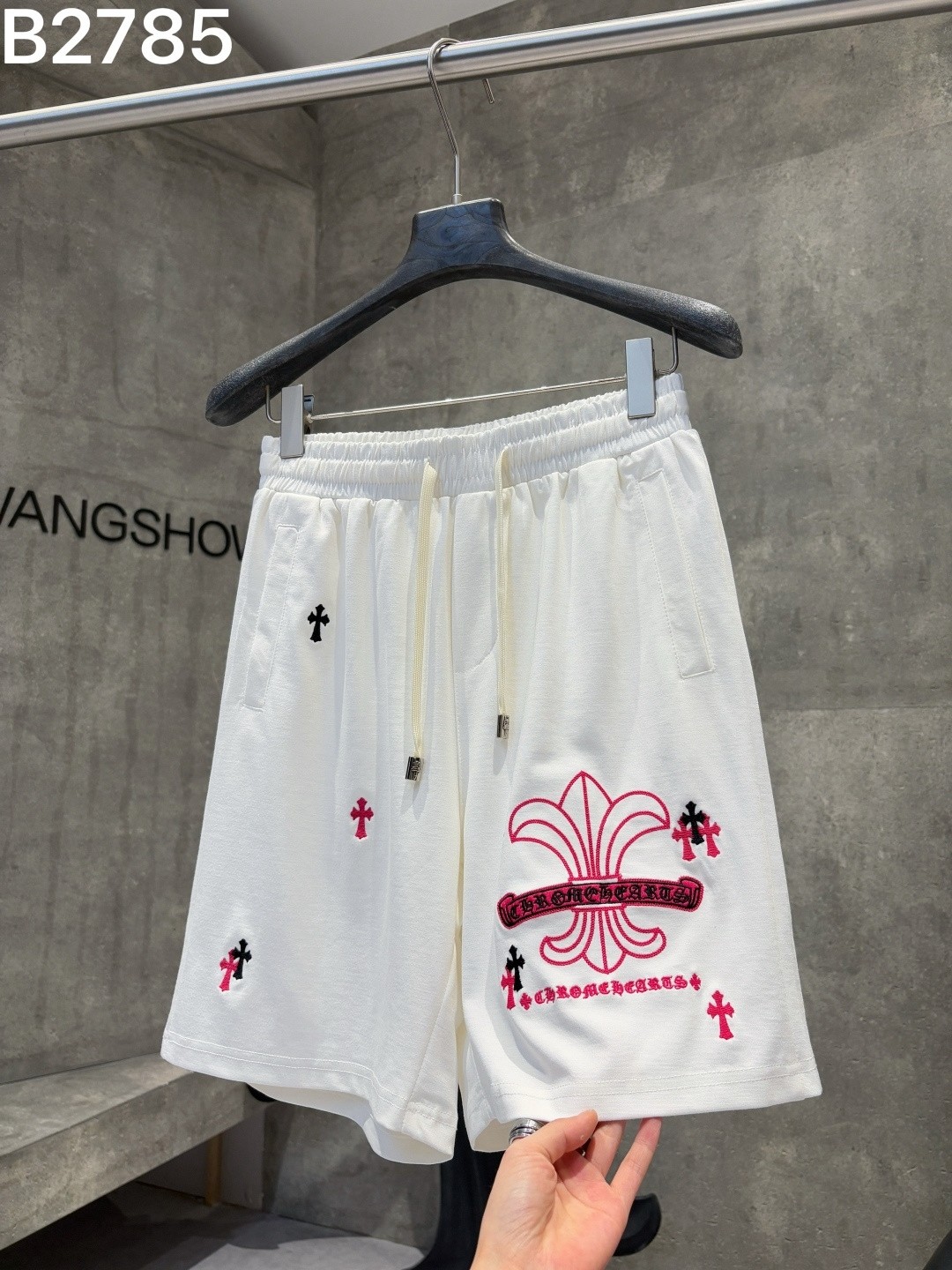 Chrome H Shorts（Multiple colors）
