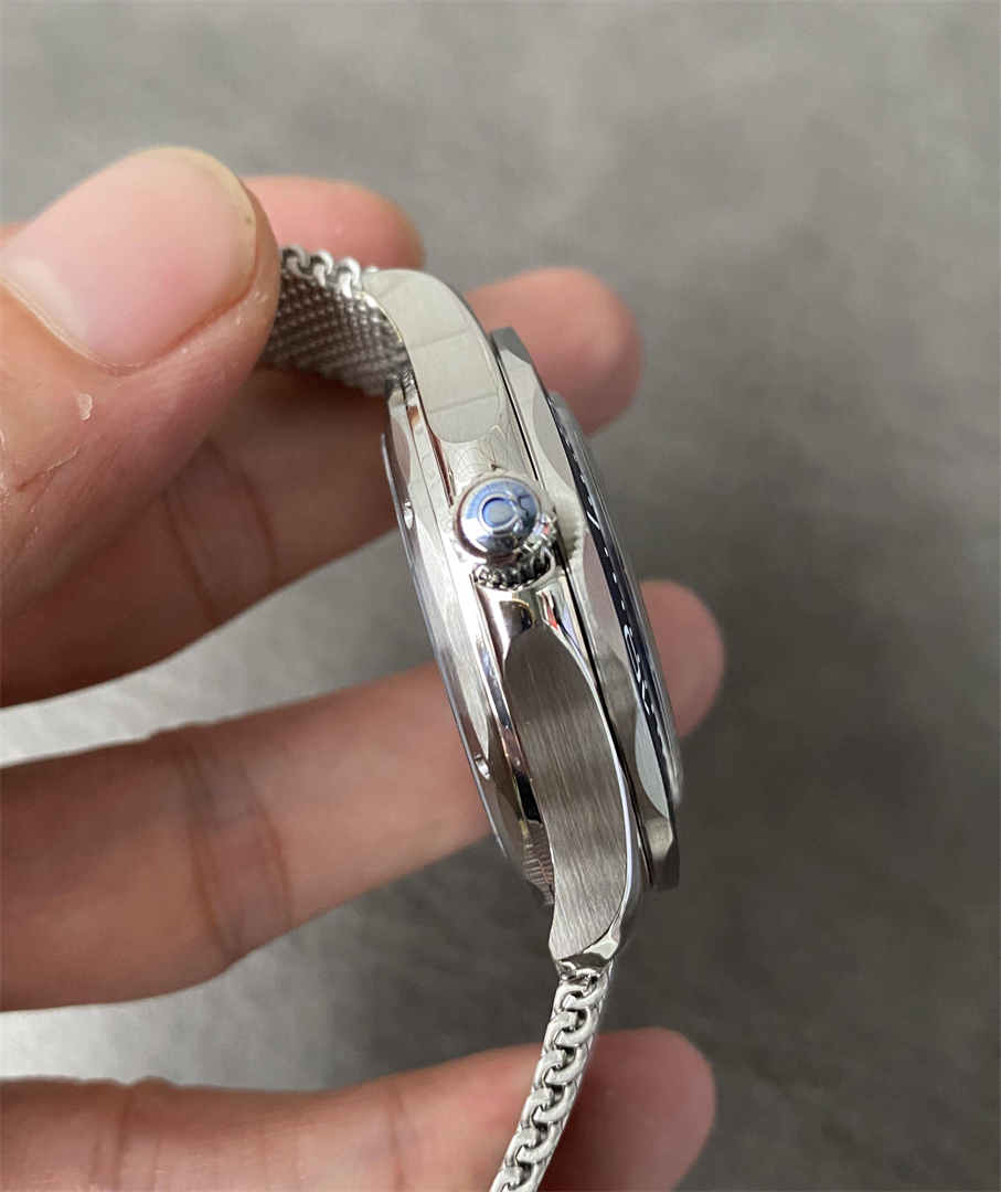 VSF Seamaster 60th Replica — Premium Blue Dial Bond Anniversary Diver Watch