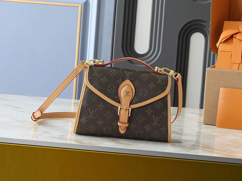 Fashion Big:11.4″x9.4″x3.9″ Small:9.3″x7.1″x3.5″ Genuine Leather Handbag with Adjustable straps BB-9211032