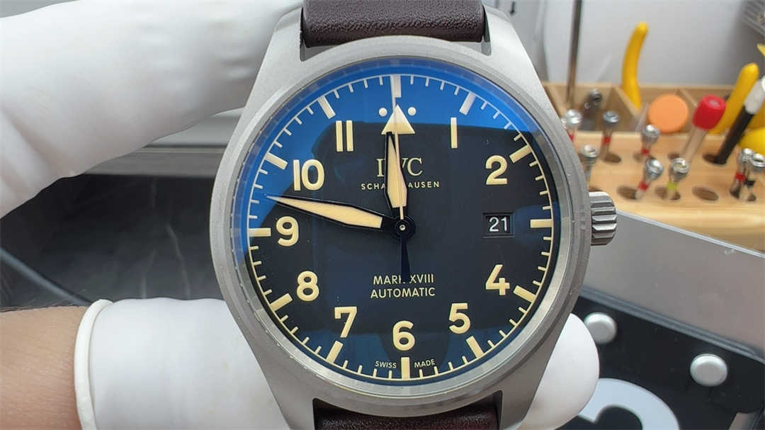 V7 Mark 18 Titanium Replica Watch – Lightweight Pilot Design with Premium Finishing