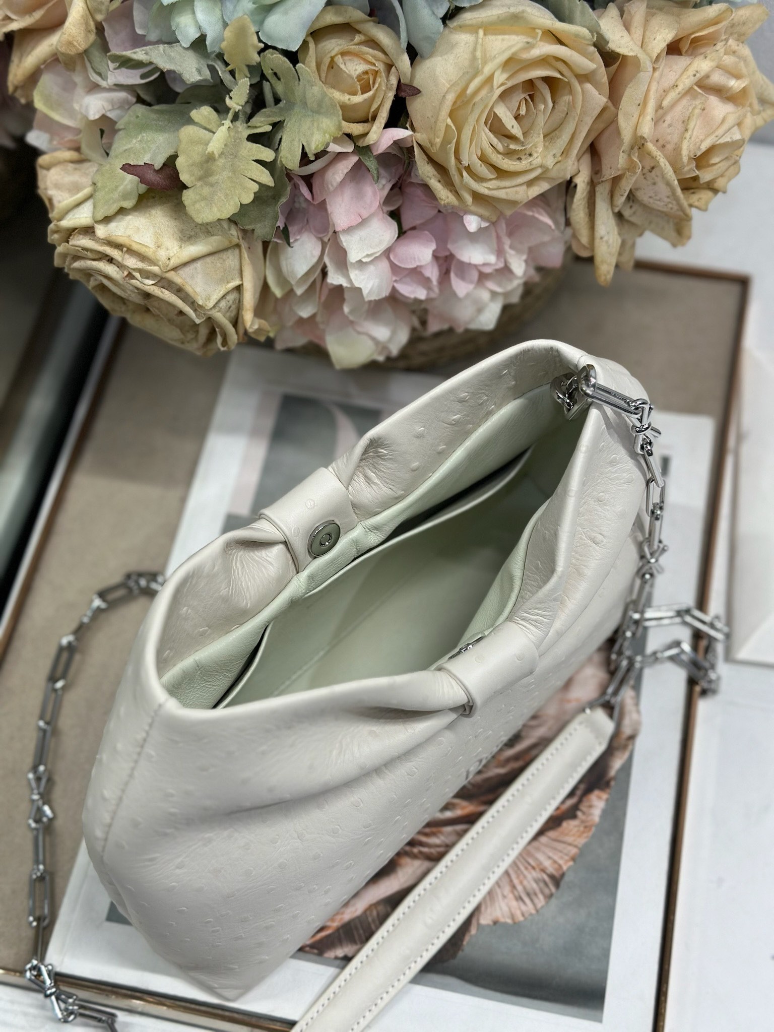 DR Shoulder bag 27x8x18cm