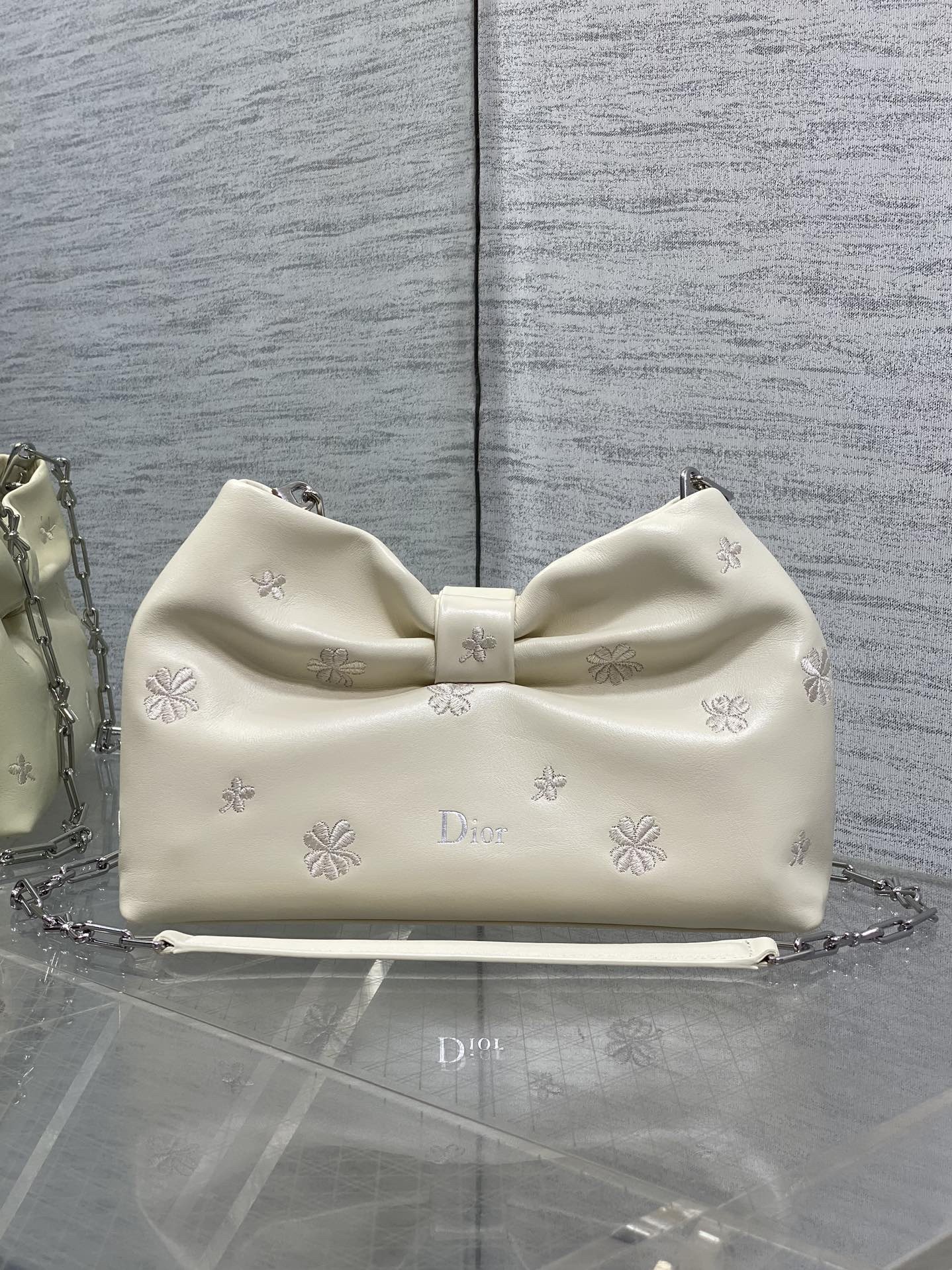 DR Shoulder bag 27x8x18cm