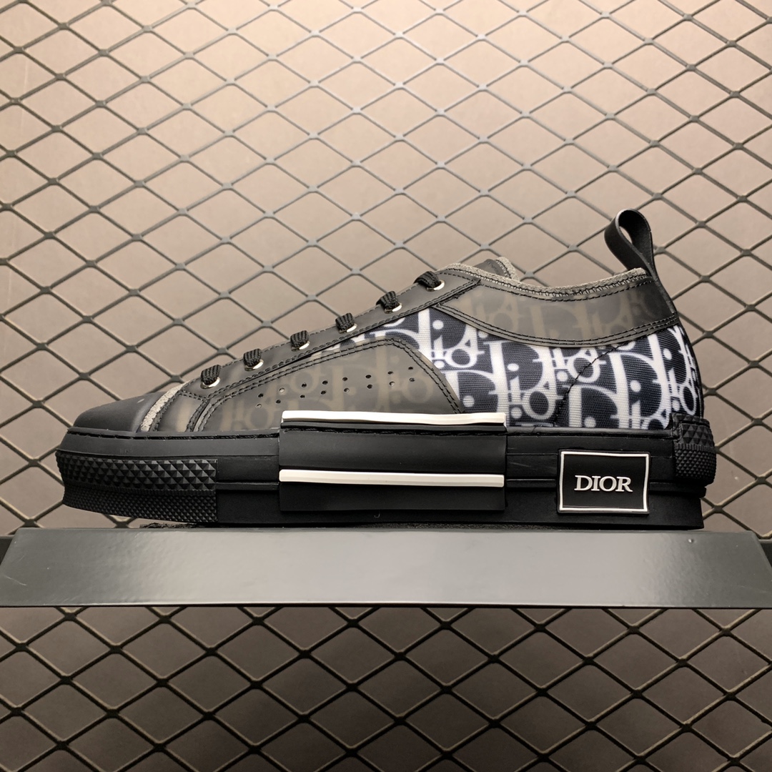 DR B23 Sneaker