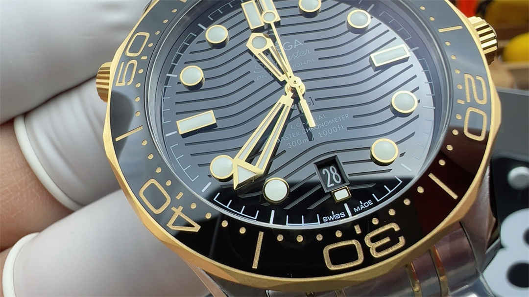 VSF Omega Seamaster Diver 300M Replica – Premium 42mm Stainless Steel Diver Watch