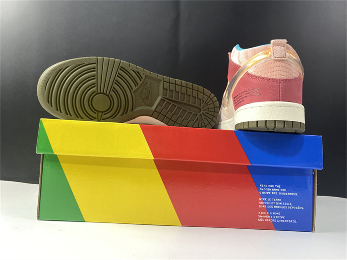 NK Dunk Mid Social Status Free Lunch Strawberry Milk DJ1173-600