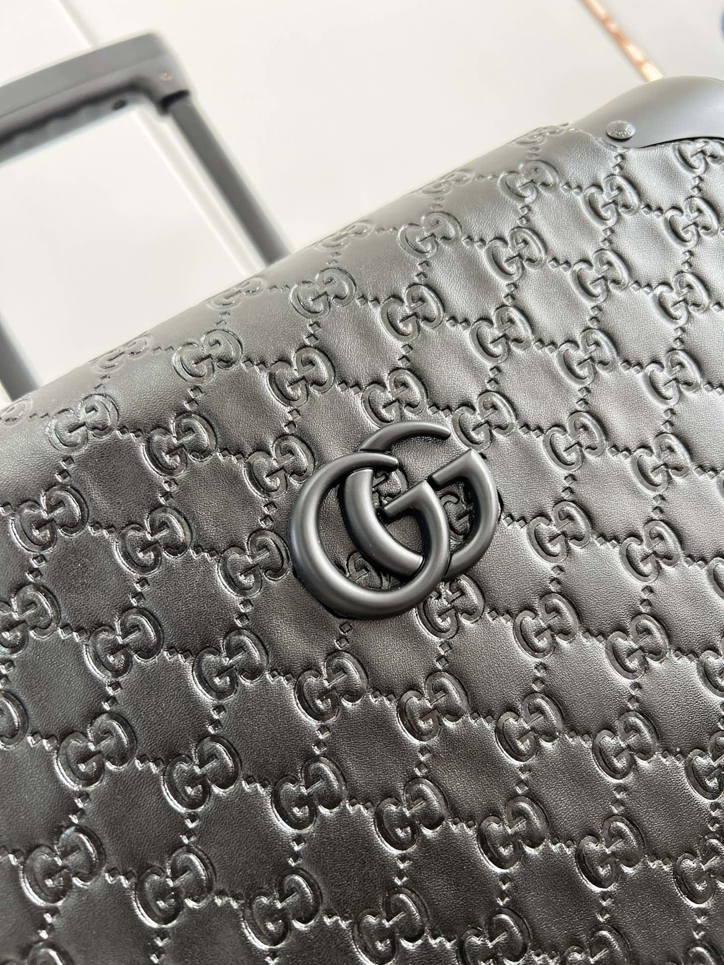 GUC Suitcase Size：40X23X55cm