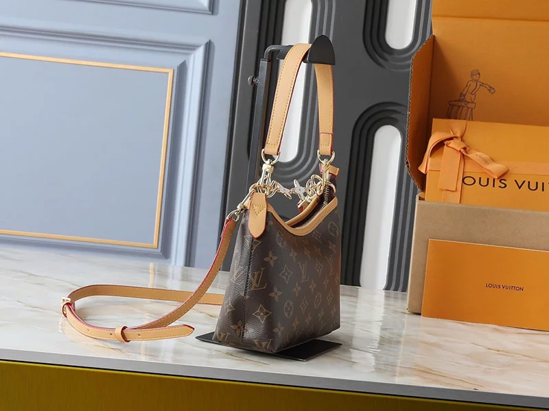 Fashion 8.1″x6.7″x3.1″ Genuine Leather Crossesbody bag with Adjustable straps BB-9211029