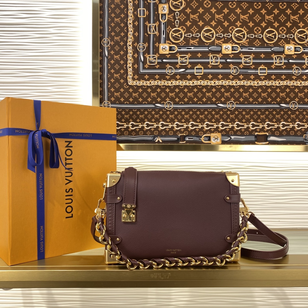 LOUIS VUITTON M25669 Side Trunk MM