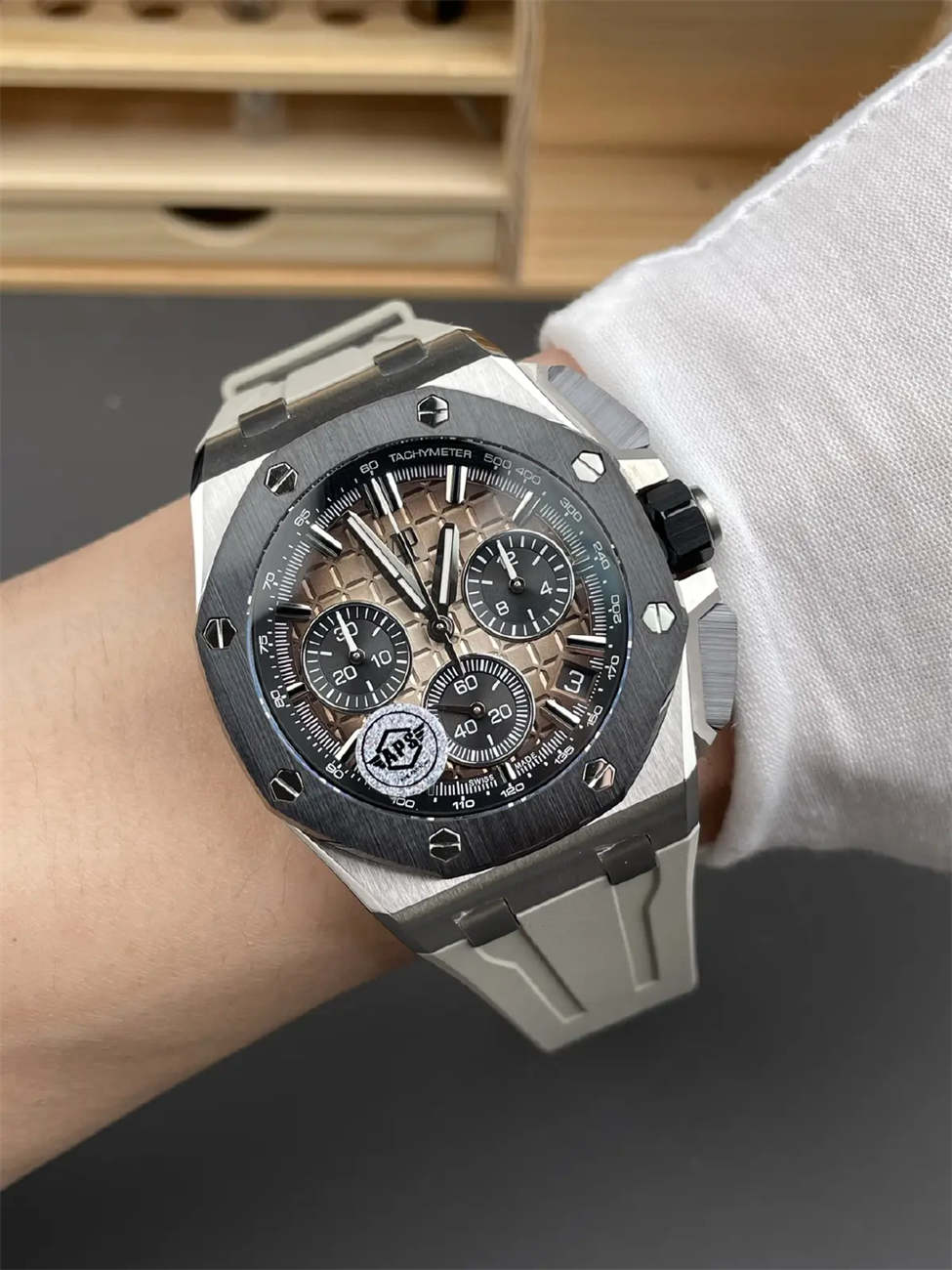 Audemars Piguet Royal Oak Replica – Precision Craftsmanship and Iconic Design