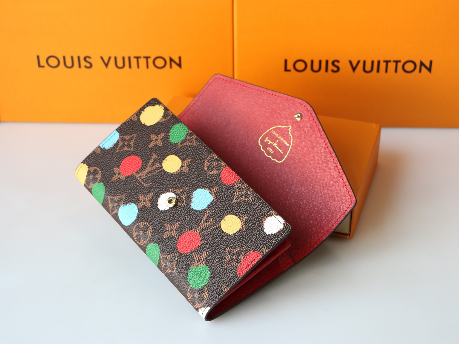 Long wallet 7.5″x4.1″x0.8″ BB-918000416