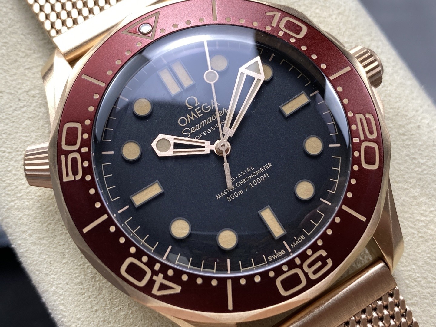 OMG Watch 007 Replica