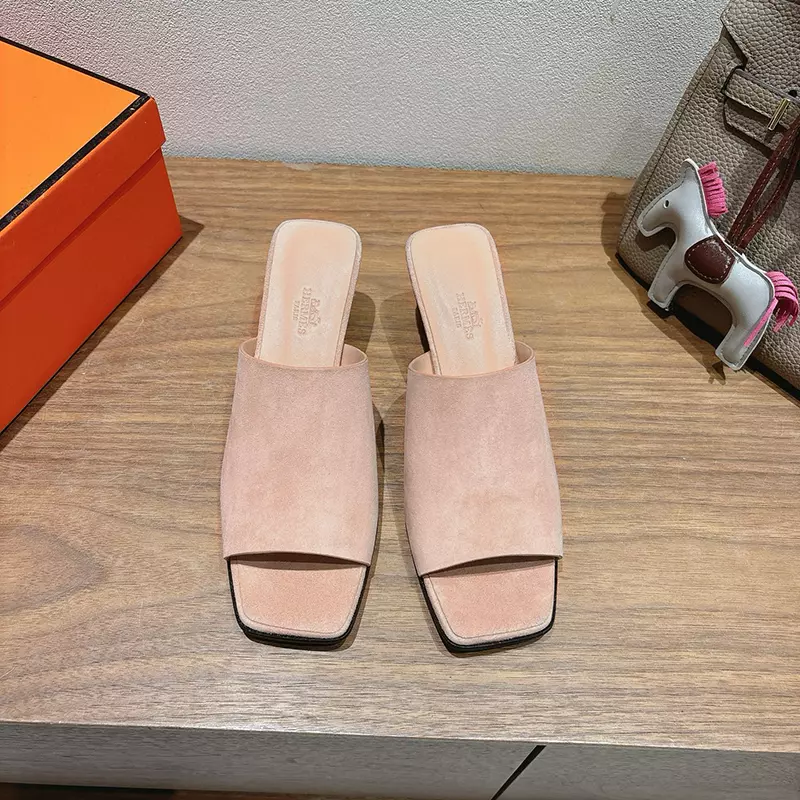 Fashion High Quality Real Leather Slippers LX-872325