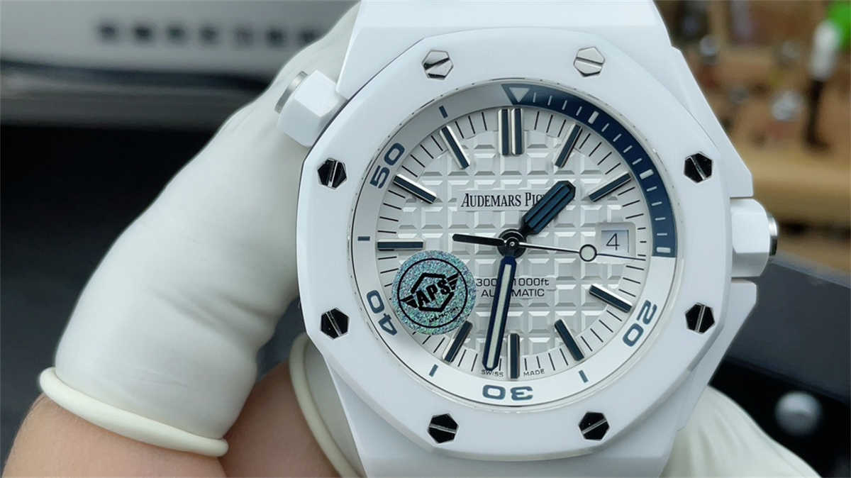 Audemars Piguet 15707 Ceramic Replica – APS White Ceramic Royal Oak Offshore 42mm