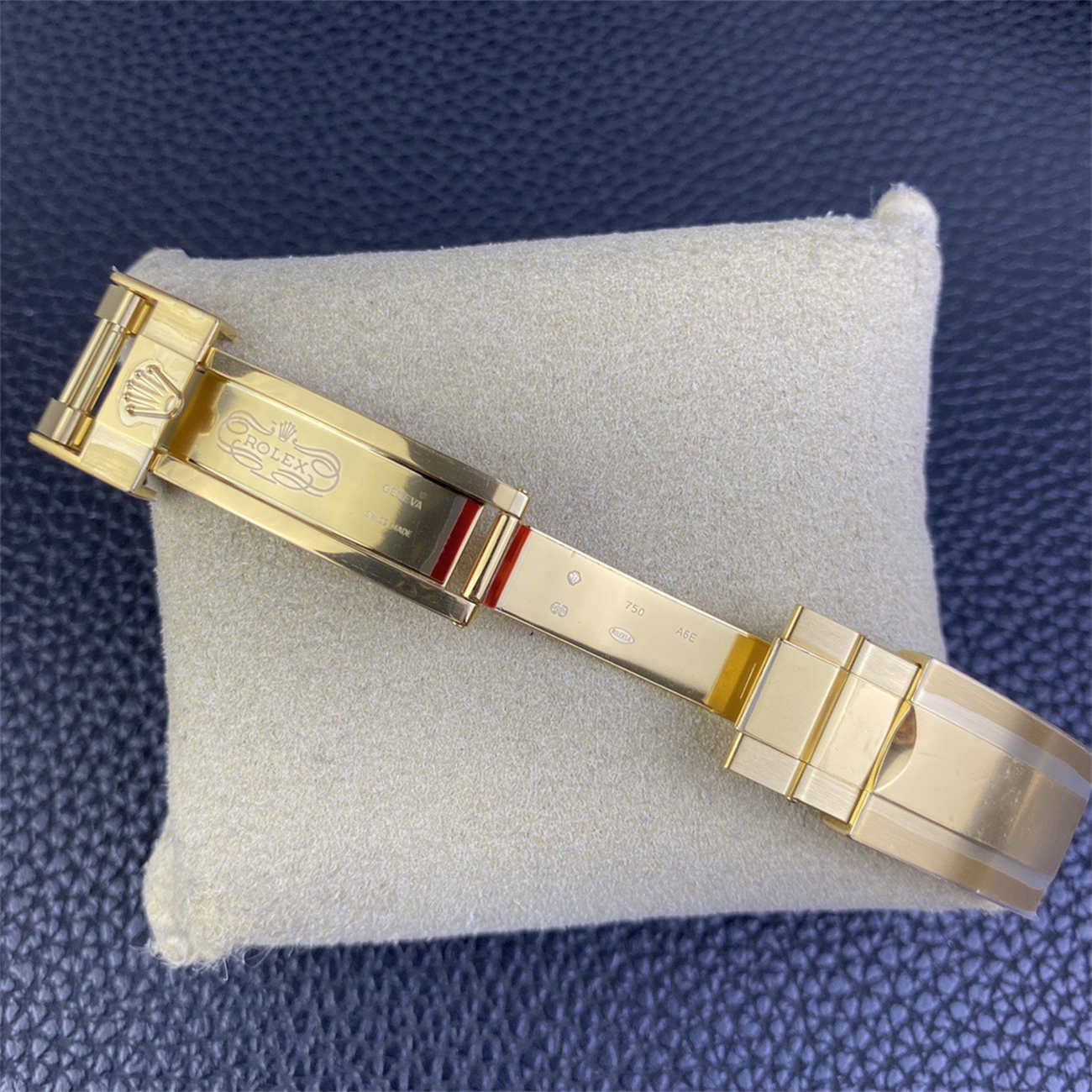 Product Page: Clean Factory Yacht-Master 42 18K Gold Rolex Replica (M226658‐0001)