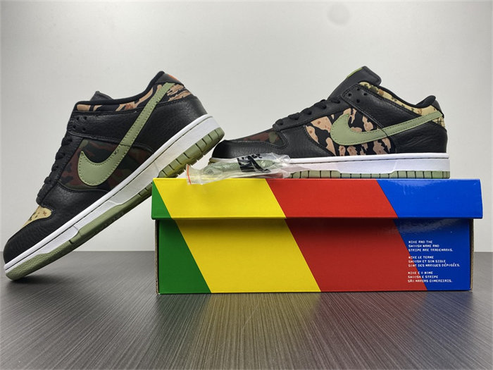 NK Dunk Low Crazy Camo DH0957-001