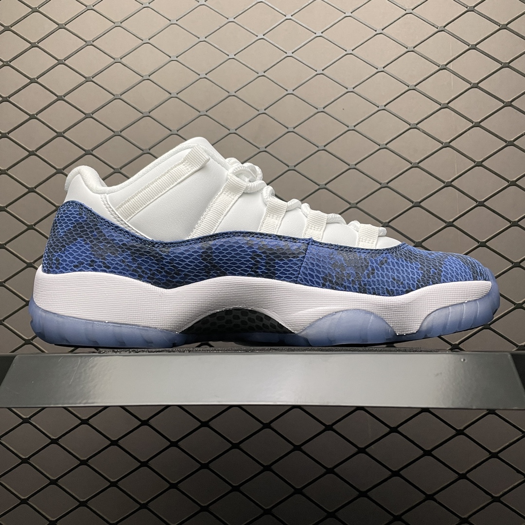 JRD 11 Retro Low Snake Navy CD6846-102