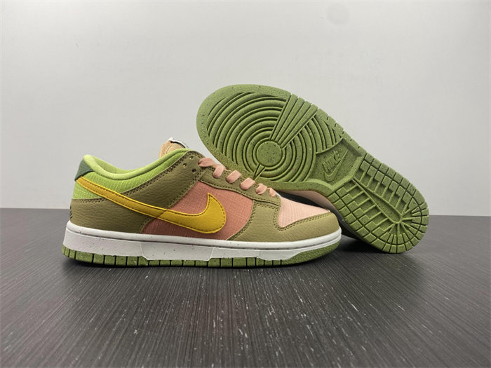 NK Dunk Low Next Nature Sun Club Arctic Orange DM0583-800