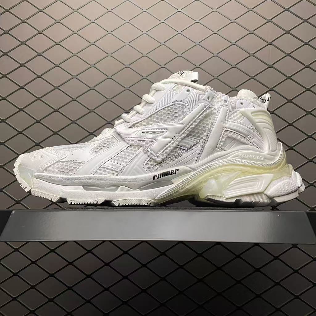 BLCG Runner Sneaker