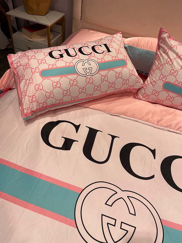 Fashion Washable Silk Digital Print Bedding Sets(1 Quilt, 1 Sham,2 pillow cases)SJT-986021