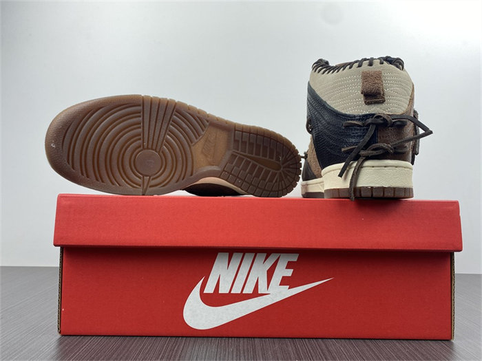 NK Dunk High Bodega Legend Fauna Brown CZ8125-200