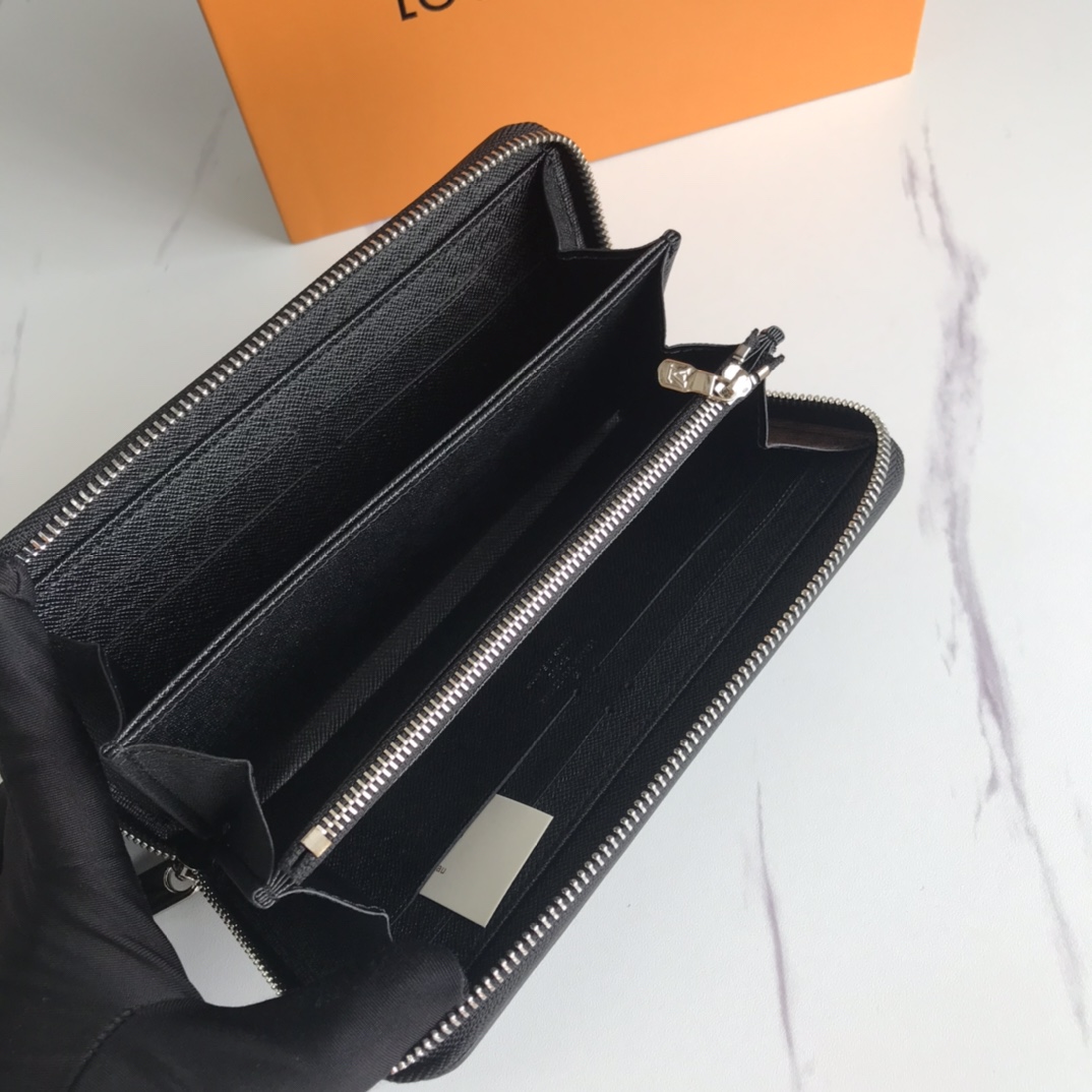 Long Wallet 3.9″x7.5″ BB-918000335