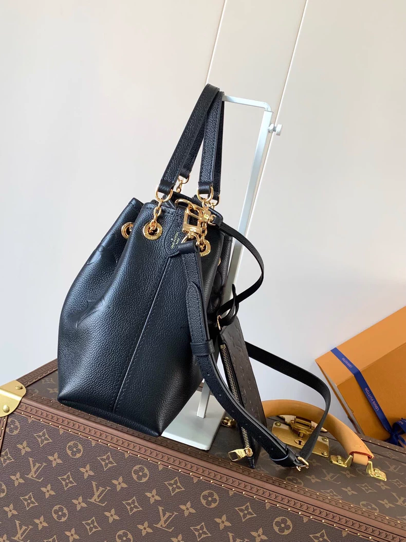 LOUIS VUITTON M47209 LV Bundle