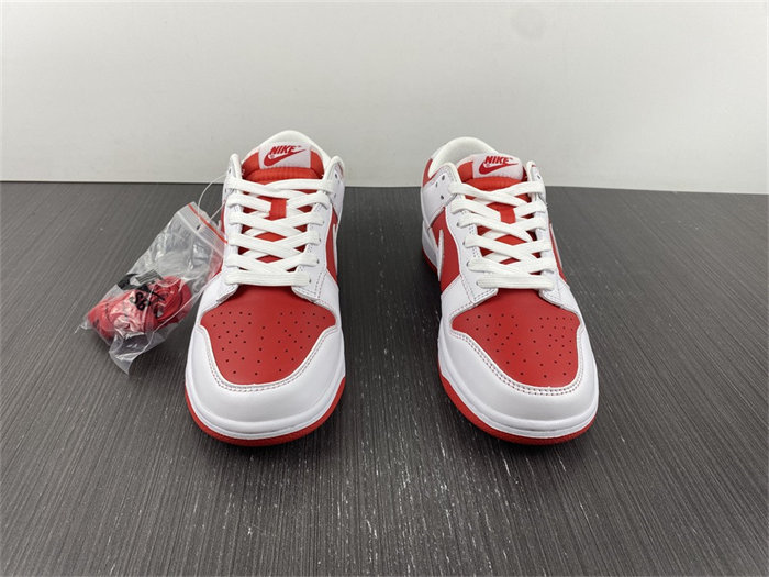 NK Dunk Low Championship Red DD1391-600