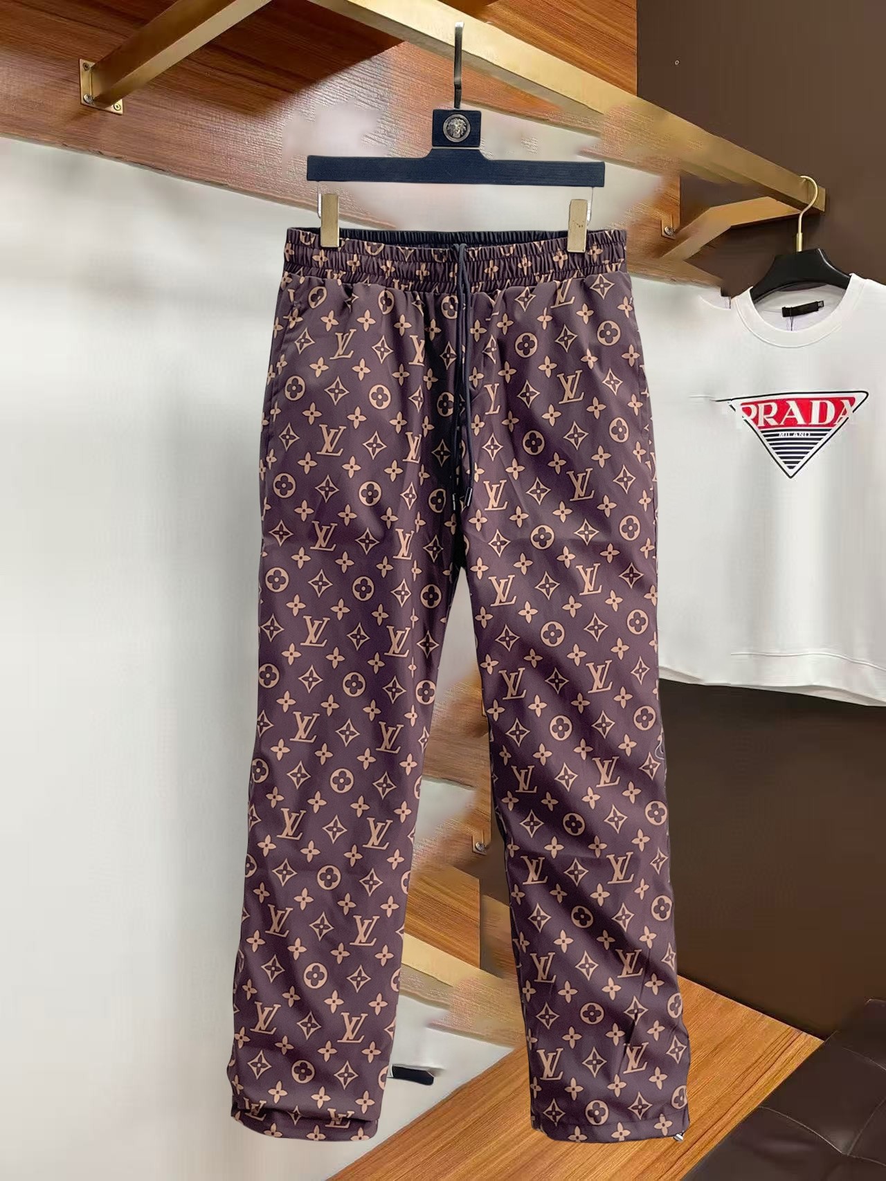 LV Casual pants