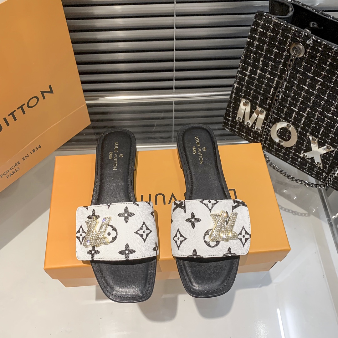 New Embossed Diamond Flat Slippers LX-872046