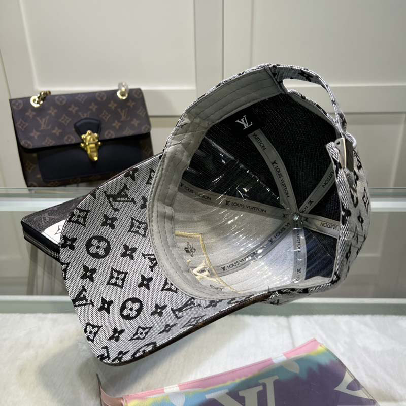 Fashion Adjustable Embroidery Baseball Cap MZ-916033