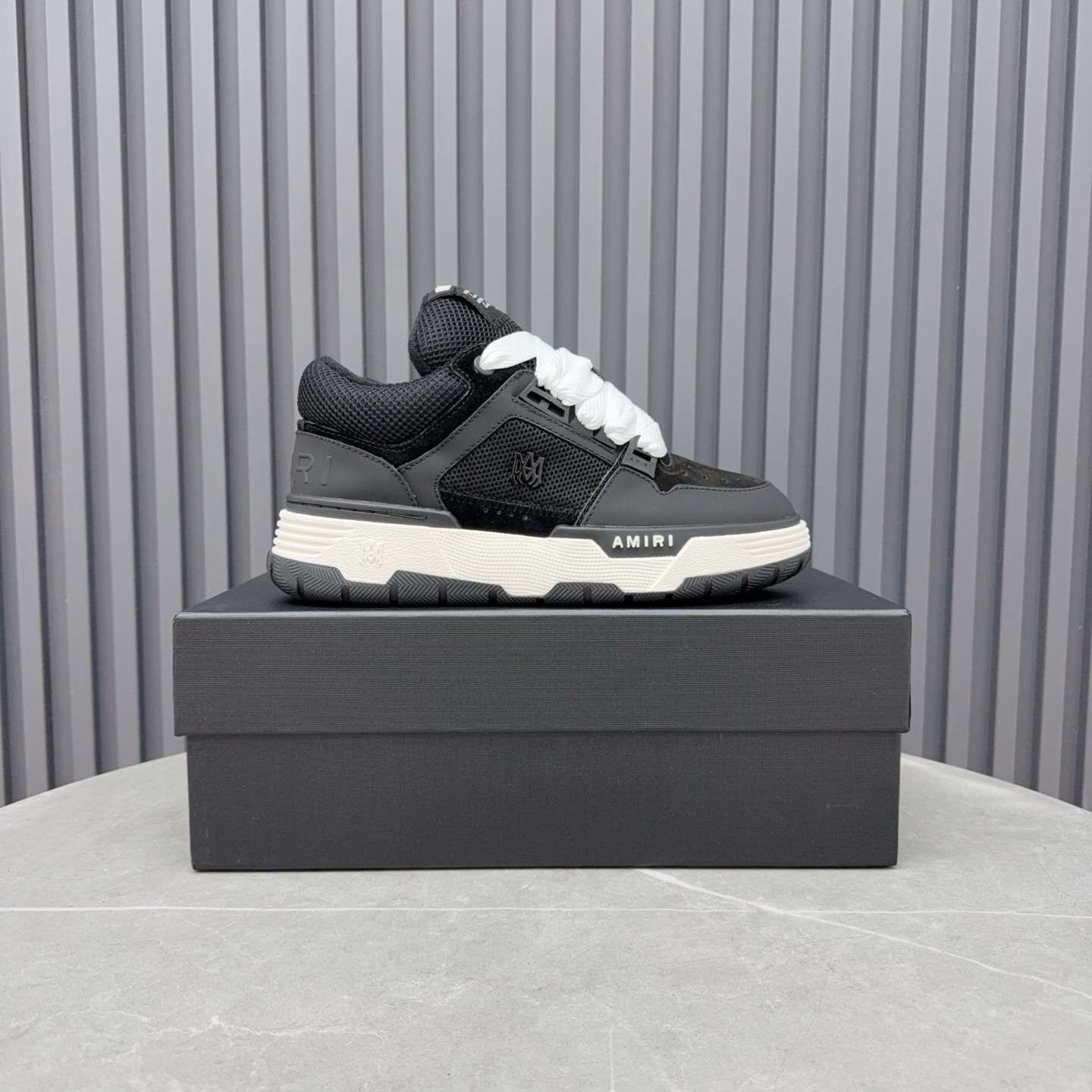 AMRI MA-1 low top sneakers