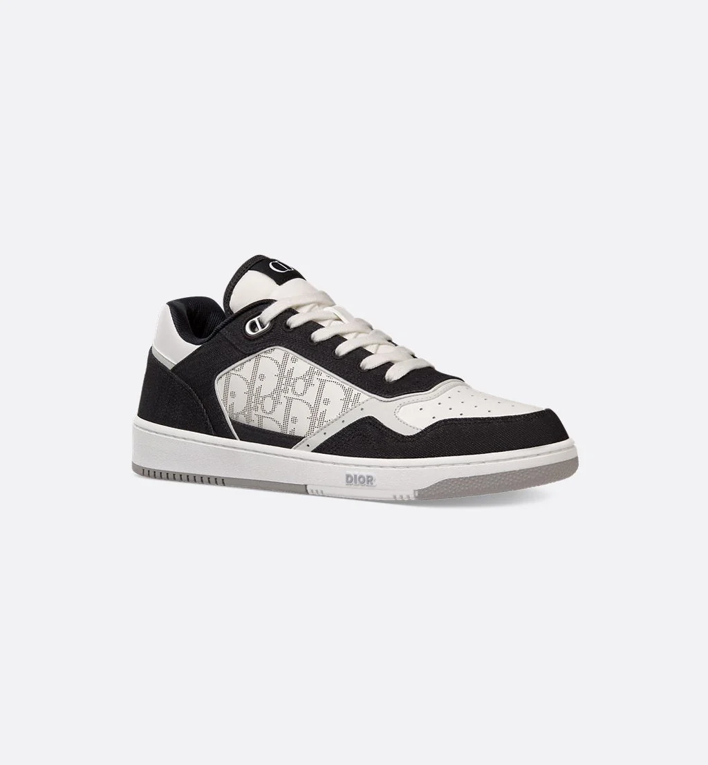 DR B27 Uptown Low-Top Sneaker