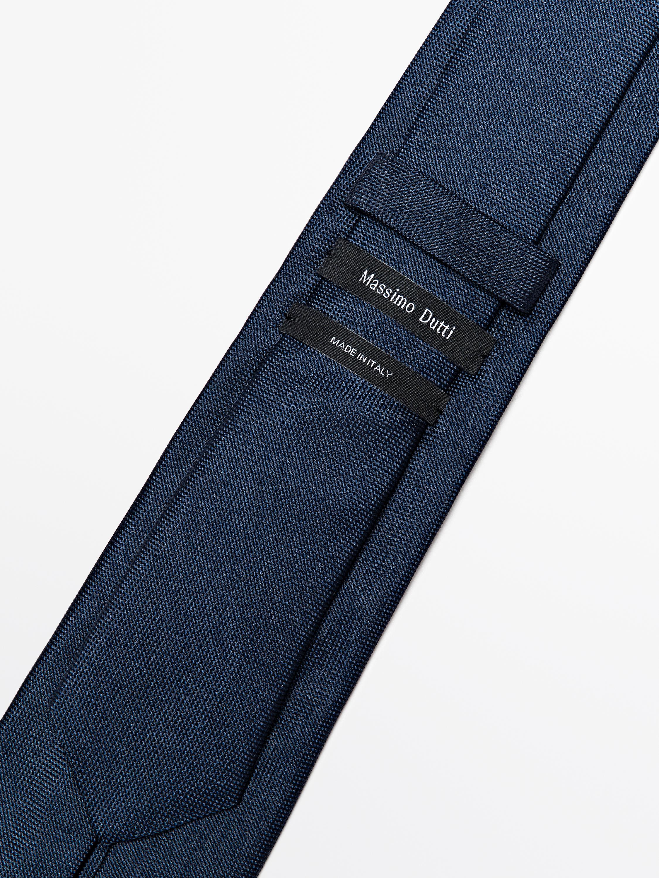 Corbata estructura 100% seda