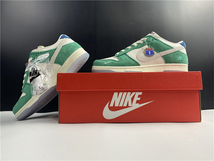 NK Dunk Low Kasina Neptune Green CZ6501-101