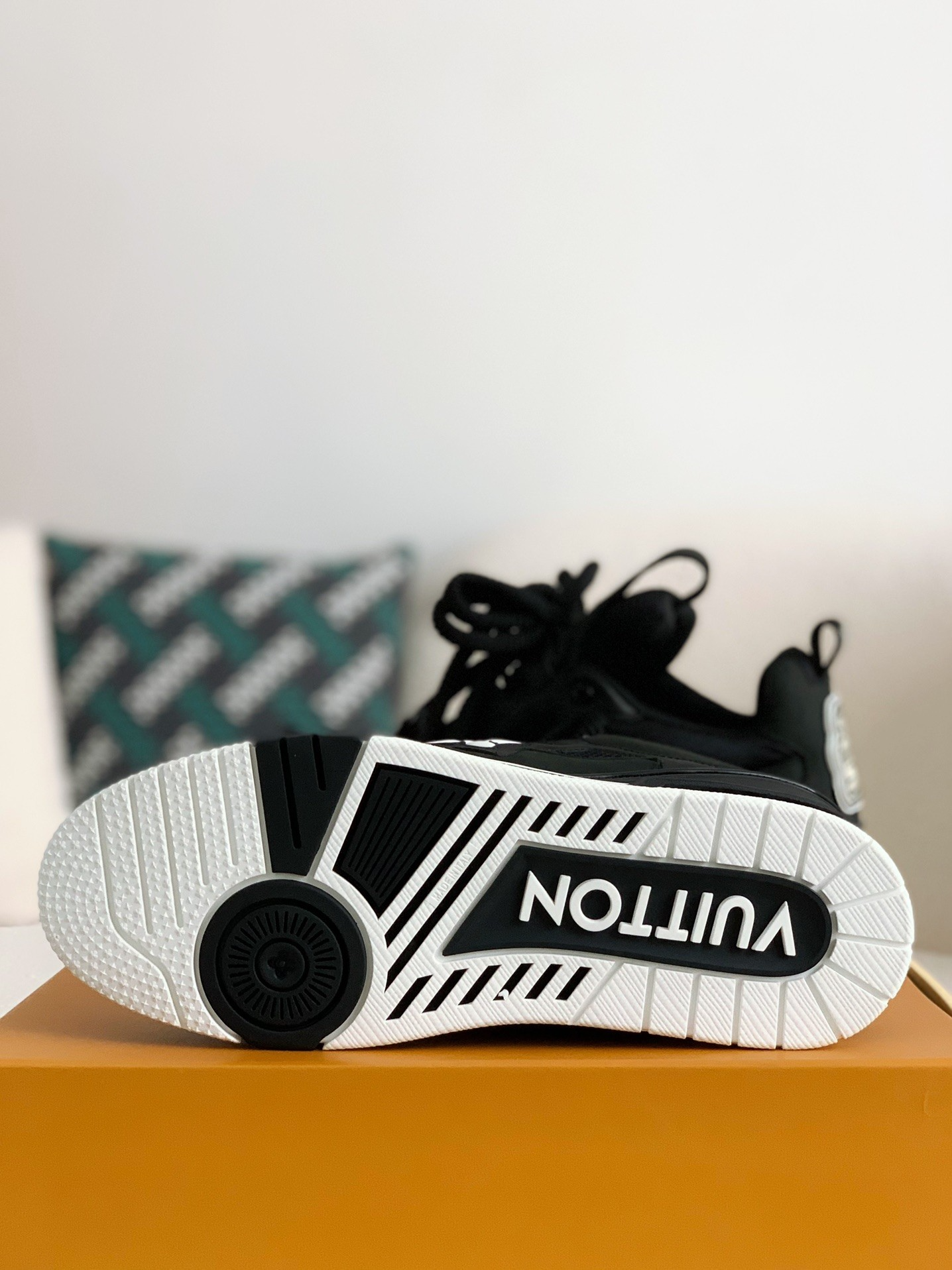 LV Skate Sneaker ‘Black’ – NICE SHOEUS